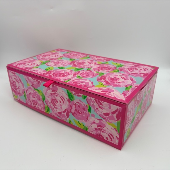 Lilly Pulitzer Jewelry - Lilly Pulitzer First Impression Floral Pink Glass Storage Box